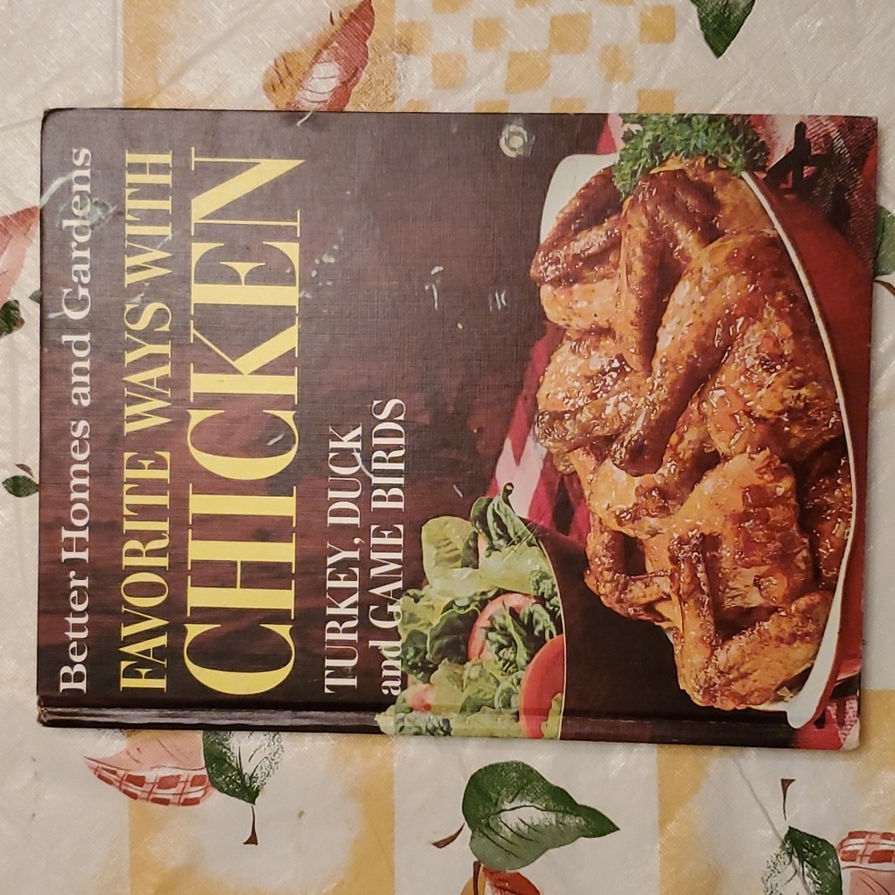 2/$12 🐔 1967 Favorite Ways with Chicken, Turkey, Duck, and Game Birds vintage